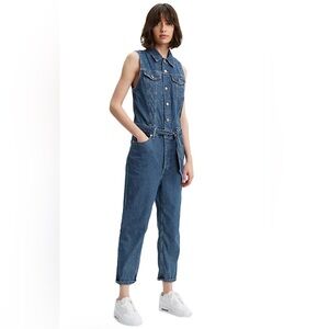 Levi's Cropped Taper Jumpsuit Sleeveless Medium Wash Size M